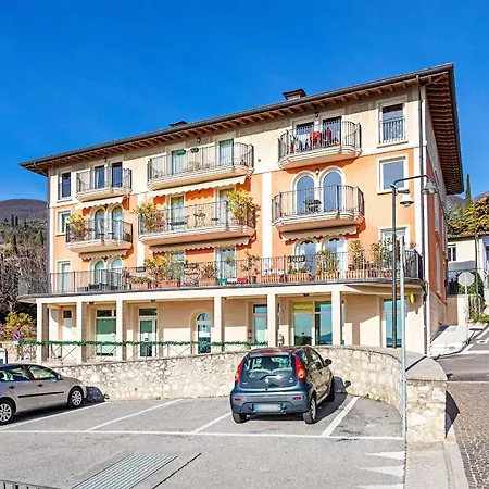 Poggio Di Fasano 9 By Wonderful Italy Lägenhet
